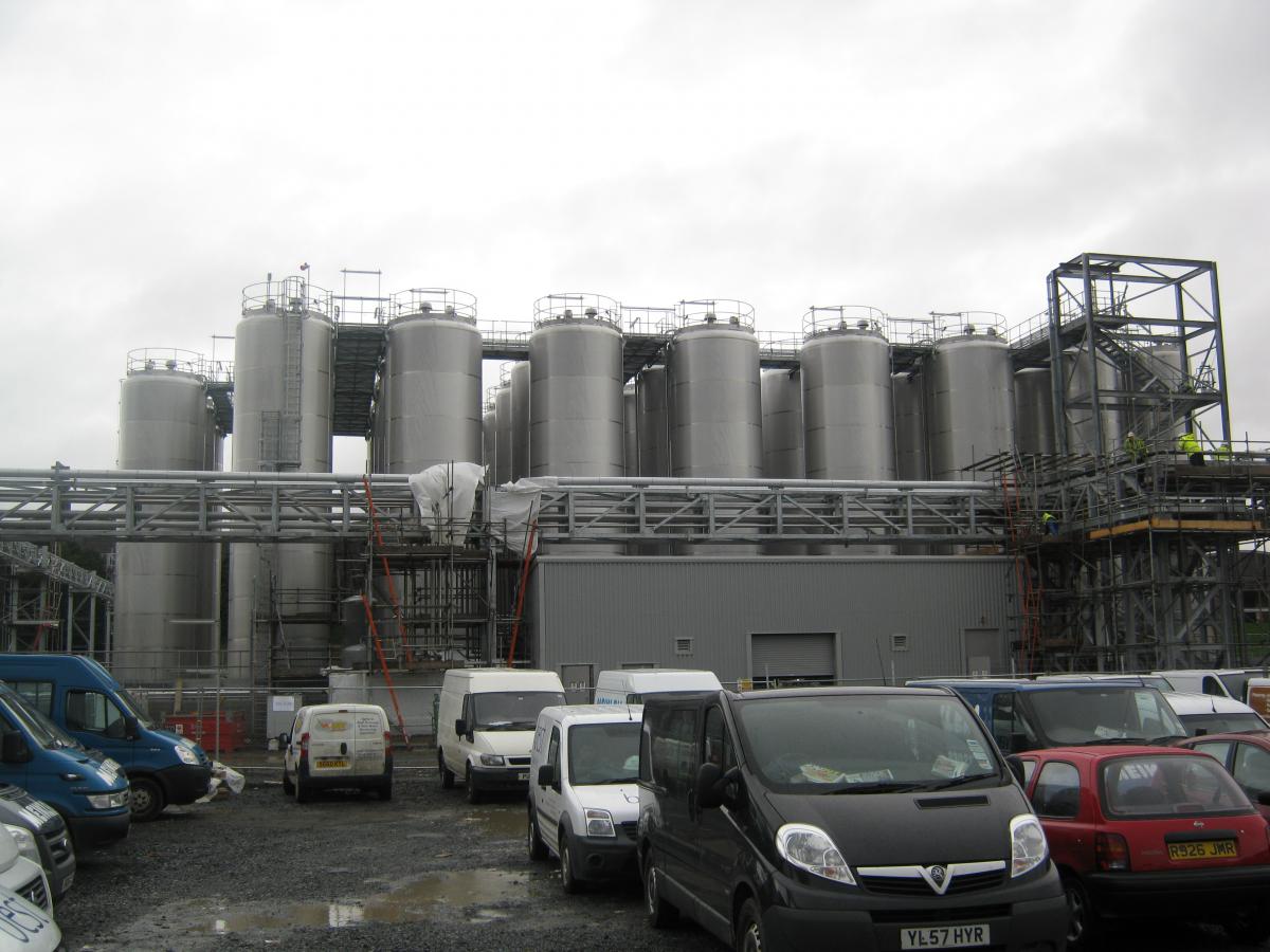 Bulk tank